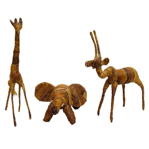 Other - Handcrafted Woven Raffia Animal Figurines Giraffe Elephant Antelope Set Decor